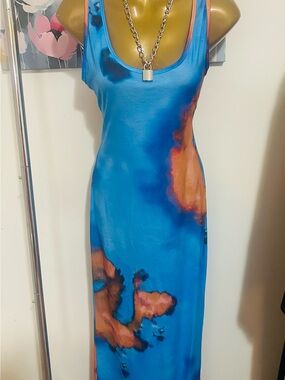 Tie-Dye Maxi Dress - Sleeveless Scoop Neck